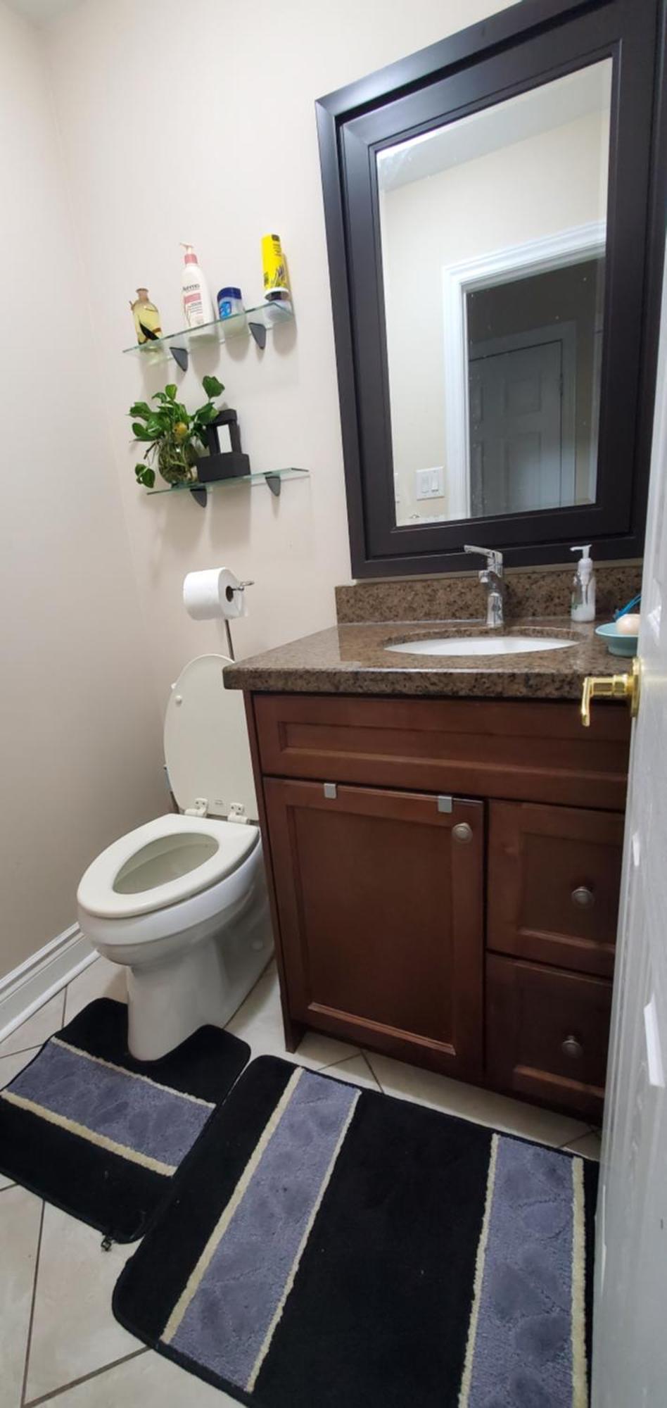 Beautiful House In Mississauga Apartment Екстериор снимка
